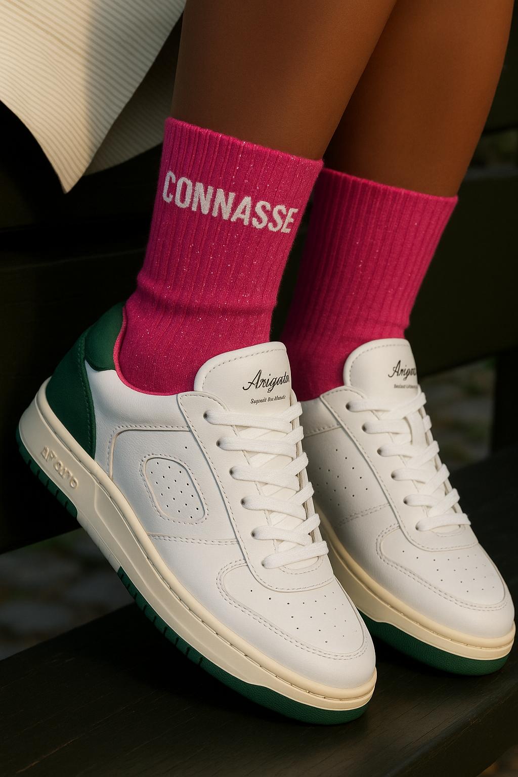 Chaussettes Roses à paillettes modèle  "Connasse"  - Tenue tendance avec chaussettes Glitter - Woom